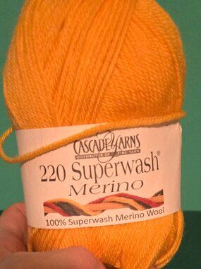 Cascade Yarn 220 Superwash Merino 08 Artisan Gold- 1 Skein